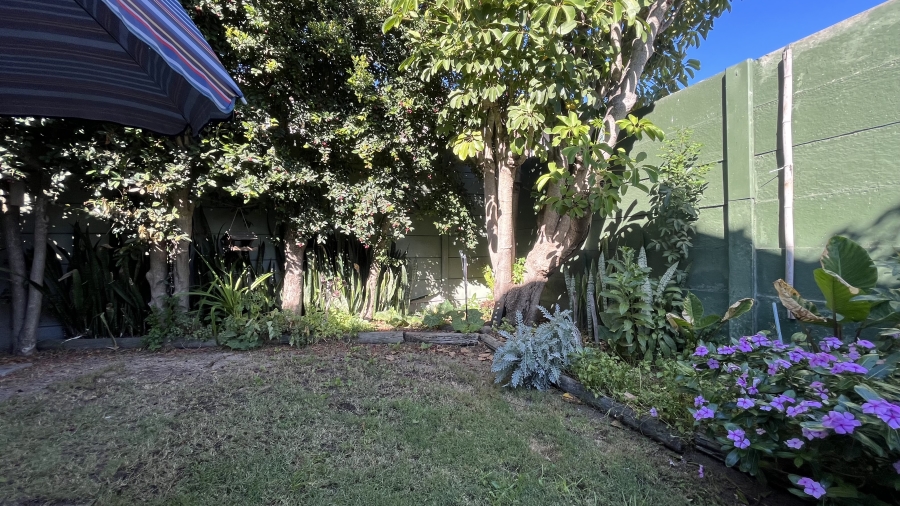 3 Bedroom Property for Sale in Table View Western Cape